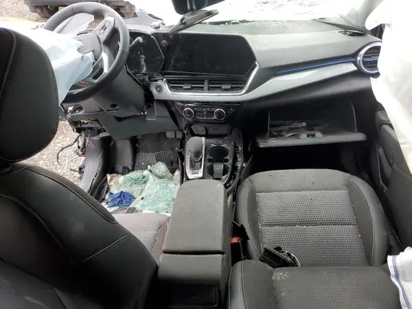 KL77LHEP8SC091737 2025 CHEVROLET TRAX - Image 8
