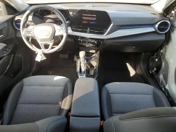 KL77LHEP8SC173502 2025 CHEVROLET TRAX - Image 8