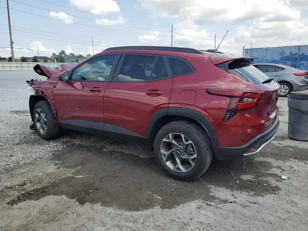 KL77LHEP8SC195841 2025 CHEVROLET TRAX - Image 2