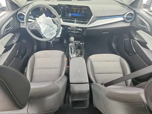 KL77LHEP8SC196259 2025 CHEVROLET TRAX - Image 8