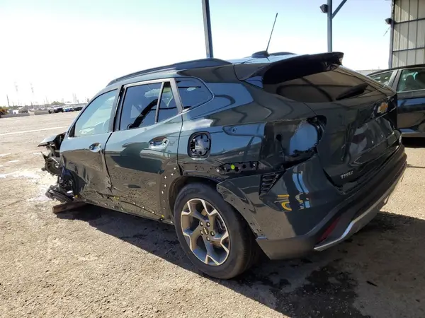 KL77LHEP8SC219040 2025 CHEVROLET TRAX - Image 2