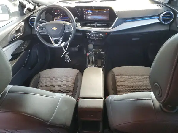 KL77LHEP8SC232421 2025 CHEVROLET TRAX - Image 8