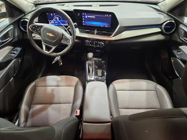 KL77LHEP8SC233343 2025 CHEVROLET TRAX - Image 8