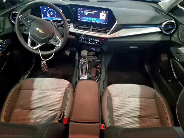 KL77LHEP8SC260154 2025 CHEVROLET TRAX - Image 8