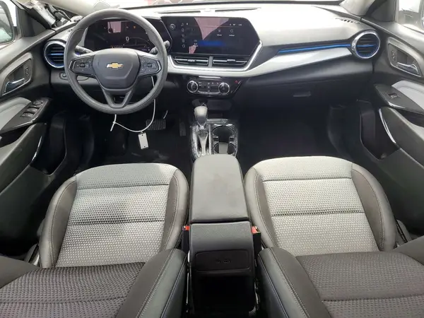 KL77LHEP8SC276984 2025 CHEVROLET TRAX - Image 8