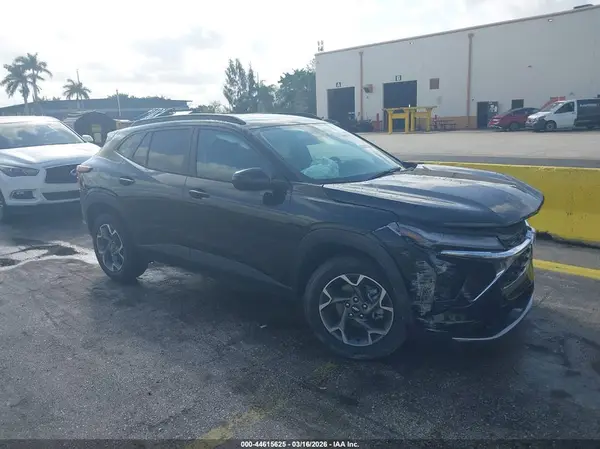 KL77LHEP8TC072154 2026 CHEVROLET TRAX - Image 1