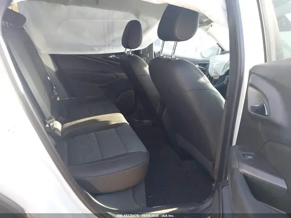 KL77LHEP8TC107162 2026 CHEVROLET TRAX - Image 8