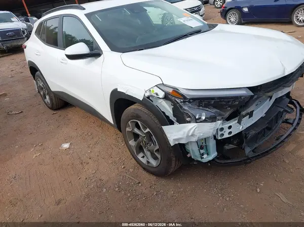 KL77LHEP8TC125788 2026 CHEVROLET TRAX - Image 1