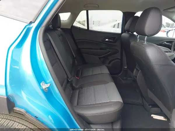 KL77LHEP9SC031921 2025 CHEVROLET TRAX - Image 8