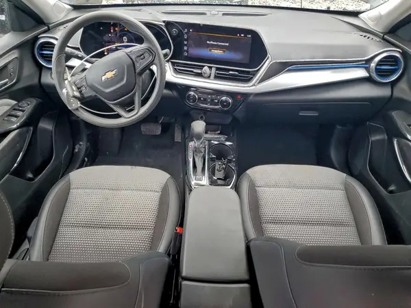KL77LHEP9SC035189 2025 CHEVROLET TRAX - Image 8