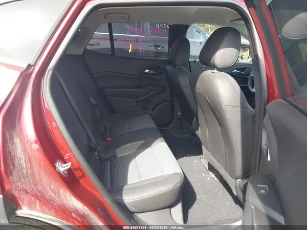 KL77LHEP9SC046774 2025 CHEVROLET TRAX - Image 8
