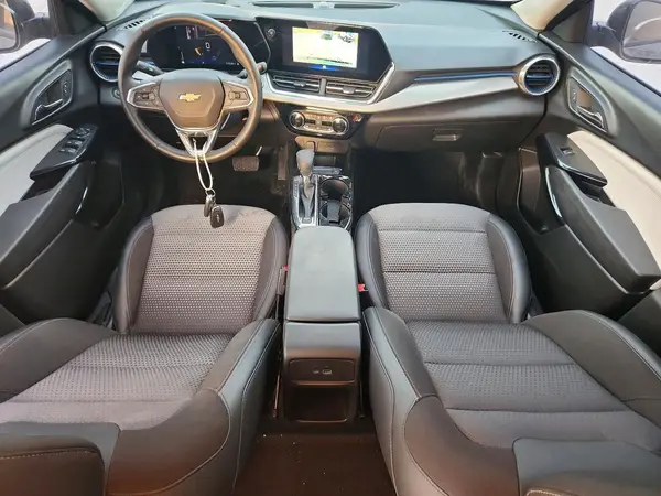 KL77LHEP9SC083713 2025 CHEVROLET TRAX - Image 8