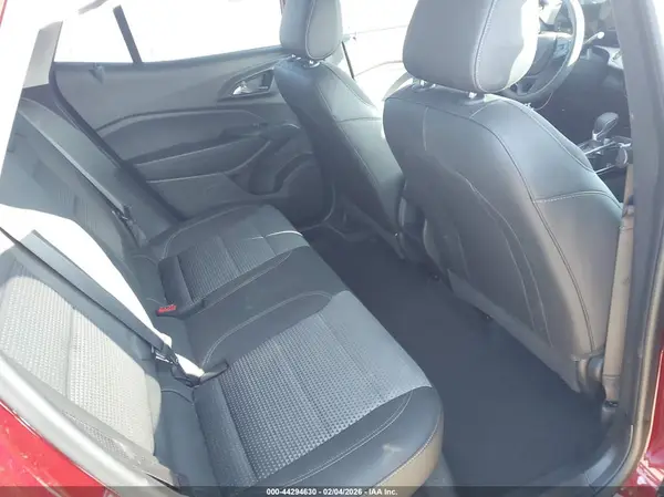 KL77LHEP9SC084103 2025 CHEVROLET TRAX - Image 8