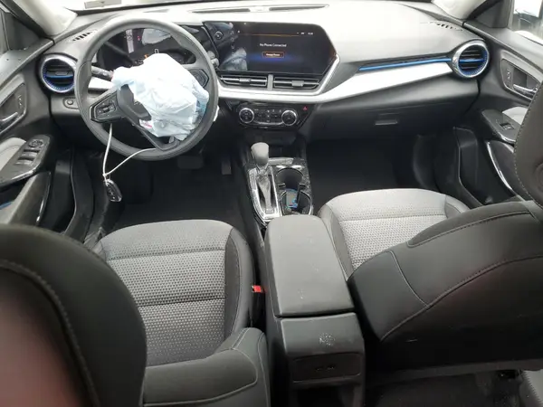 KL77LHEP9SC085607 2025 CHEVROLET TRAX - Image 8