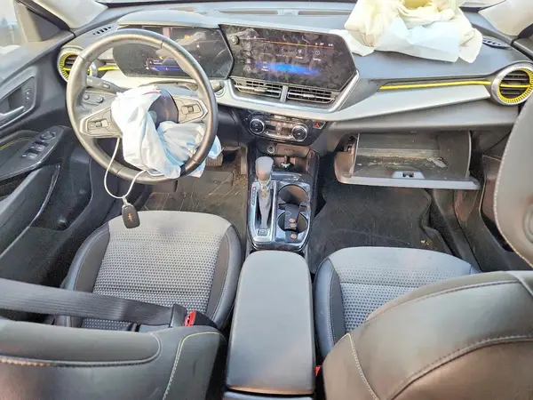 KL77LHEP9SC090113 2025 CHEVROLET TRAX - Image 8