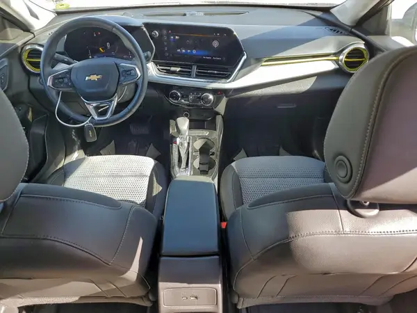 KL77LHEP9SC137625 2025 CHEVROLET TRAX - Image 8