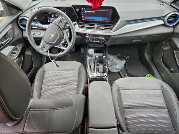 KL77LHEP9SC164372 2025 CHEVROLET TRAX - Image 8