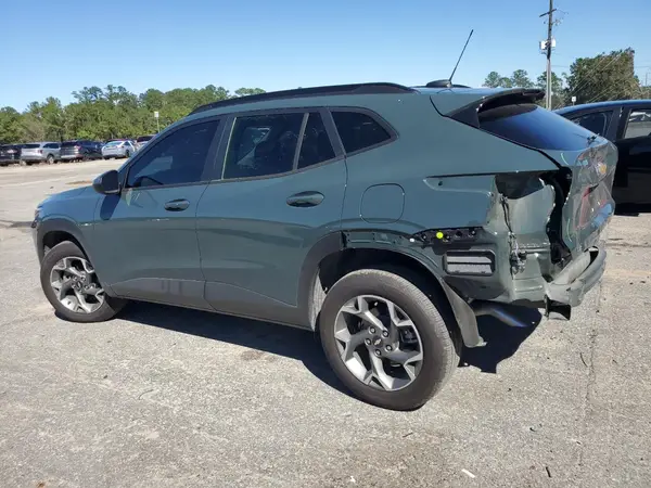 KL77LHEP9SC165523 2025 CHEVROLET TRAX - Image 2