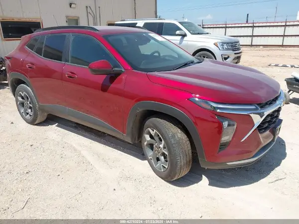 KL77LHEP9SC180491 2025 CHEVROLET TRAX - Image 1