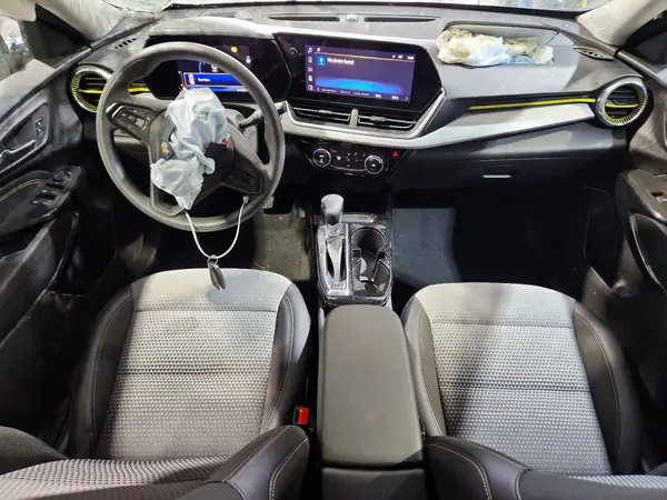 KL77LHEP9SC184783 2025 CHEVROLET TRAX - Image 8