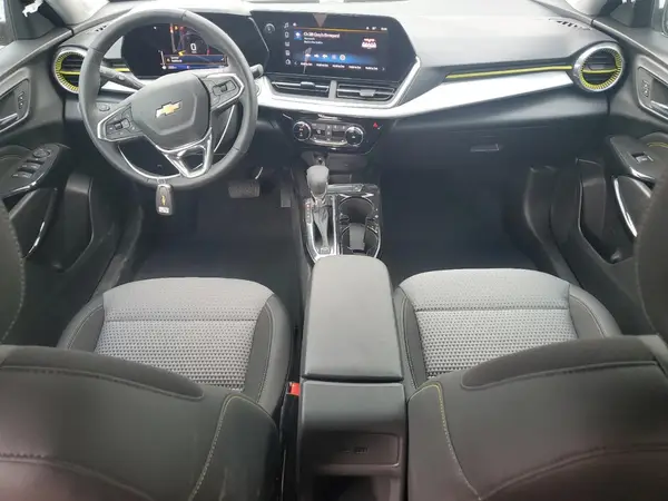 KL77LHEP9SC198392 2025 CHEVROLET TRAX - Image 8