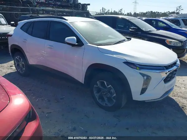KL77LHEP9SC202652 2025 CHEVROLET TRAX - Image 1