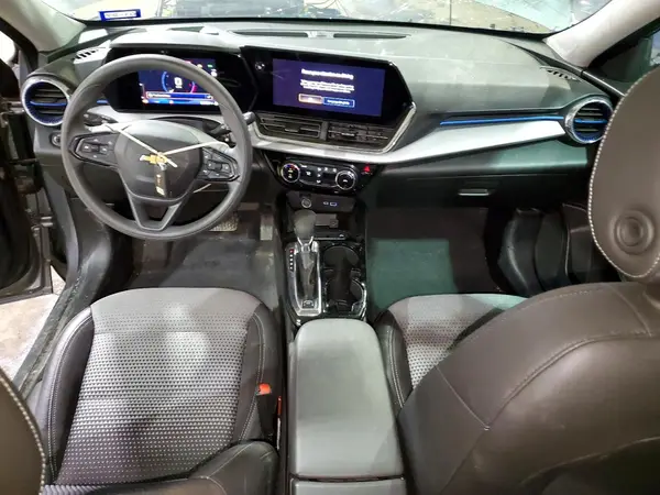 KL77LHEP9SC204403 2025 CHEVROLET TRAX - Image 8