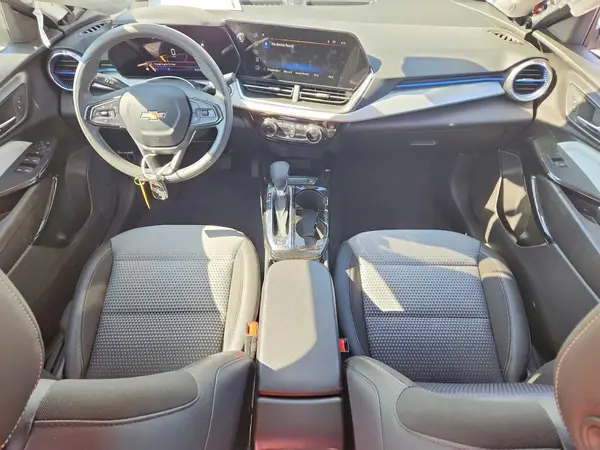 KL77LHEP9SC214039 2025 CHEVROLET TRAX - Image 8