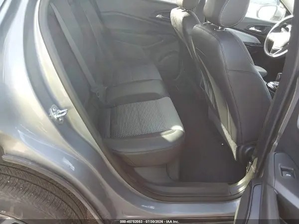 KL77LHEP9SC235764 2025 CHEVROLET TRAX - Image 8