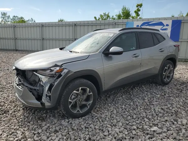 KL77LHEP9SC240902 2025 CHEVROLET TRAX - Image 1