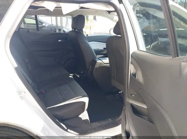 KL77LHEP9SC287492 2025 CHEVROLET TRAX - Image 8