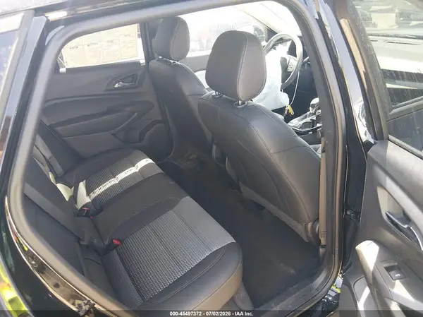 KL77LHEP9SC291896 2025 CHEVROLET TRAX - Image 8
