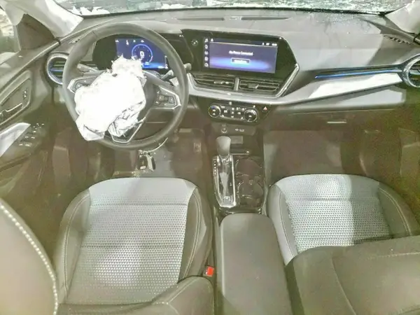 KL77LHEP9SC331796 2025 CHEVROLET TRAX - Image 8