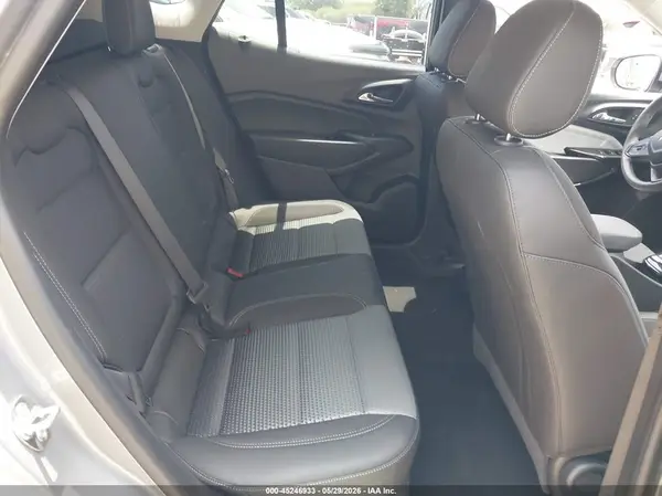 KL77LHEP9TC044590 2026 CHEVROLET TRAX - Image 8