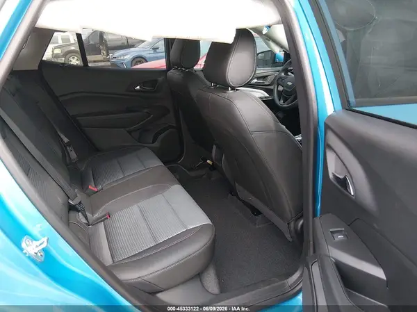 KL77LHEP9TC054830 2026 CHEVROLET TRAX - Image 8