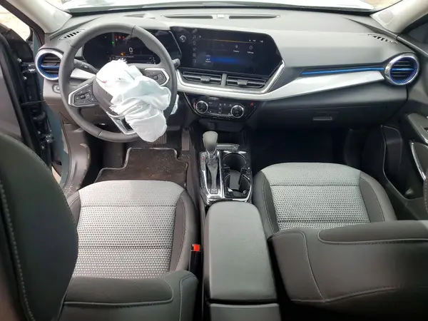 KL77LHEP9TC059980 2026 CHEVROLET TRAX - Image 8