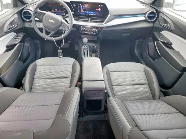KL77LHEP9TC075189 2026 CHEVROLET TRAX - Image 8