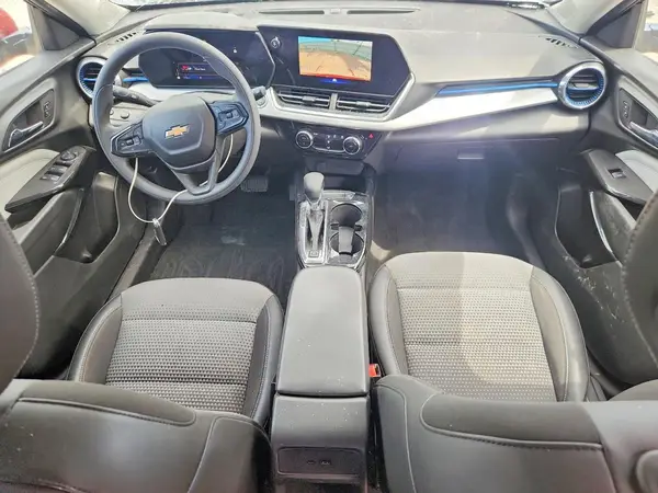 KL77LHEPXSC014268 2025 CHEVROLET TRAX - Image 8