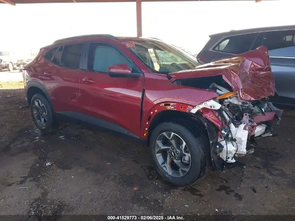 KL77LHEPXSC036612 2025 CHEVROLET TRAX - Image 1