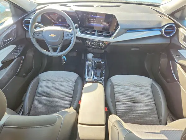KL77LHEPXSC097328 2025 CHEVROLET TRAX - Image 8