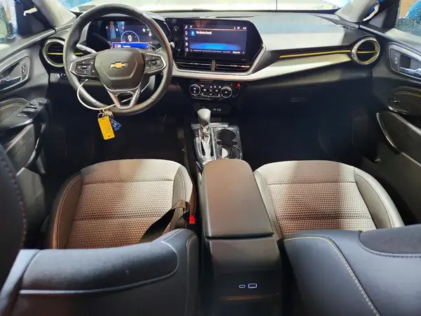 KL77LHEPXSC128626 2025 CHEVROLET TRAX - Image 8
