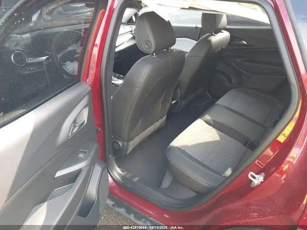 KL77LHEPXSC159097 2025 CHEVROLET TRAX - Image 8