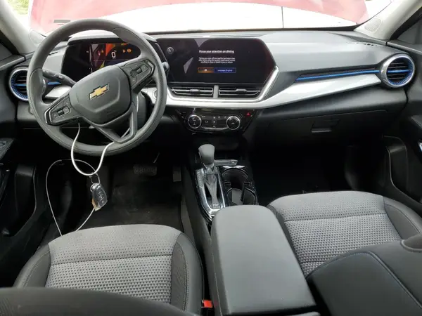 KL77LHEPXSC167104 2025 CHEVROLET TRAX - Image 8