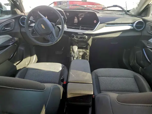 KL77LHEPXSC170455 2025 CHEVROLET TRAX - Image 8