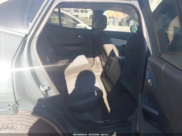 KL77LHEPXSC176689 2025 CHEVROLET TRAX - Image 8