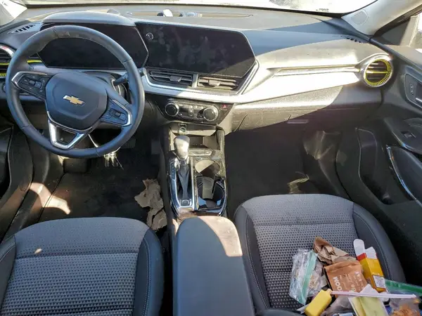 KL77LHEPXSC183500 2025 CHEVROLET TRAX - Image 8