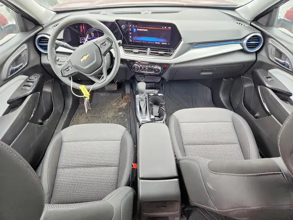 KL77LHEPXSC203356 2025 CHEVROLET TRAX - Image 8