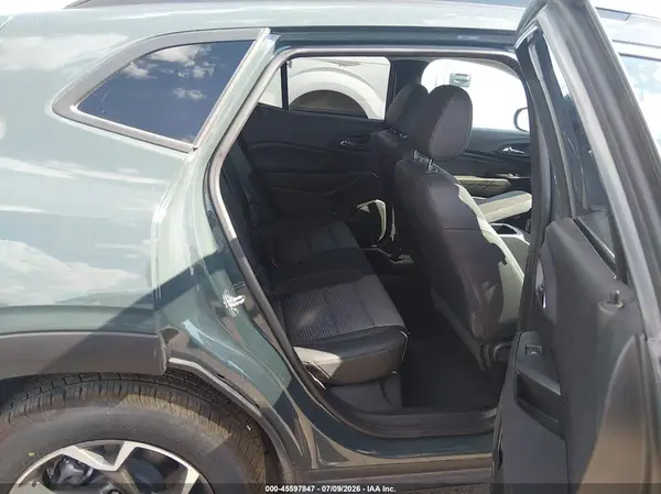 KL77LHEPXSC205009 2025 CHEVROLET TRAX - Image 8