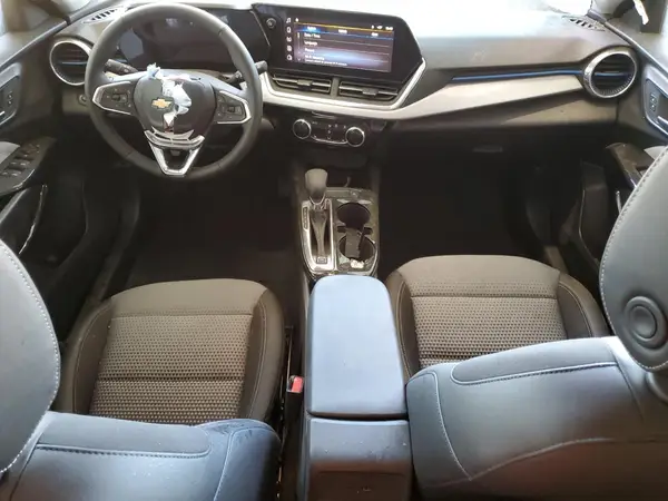 KL77LHEPXSC242917 2025 CHEVROLET TRAX - Image 8