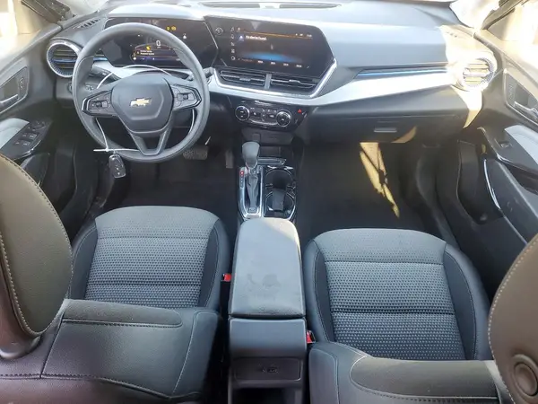 KL77LHEPXSC270250 2025 CHEVROLET TRAX - Image 8